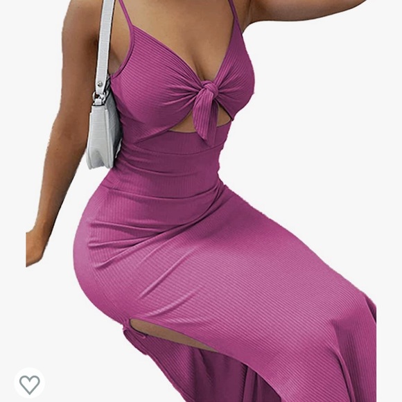 Source Unknown Dresses & Skirts - Small rose colored dress